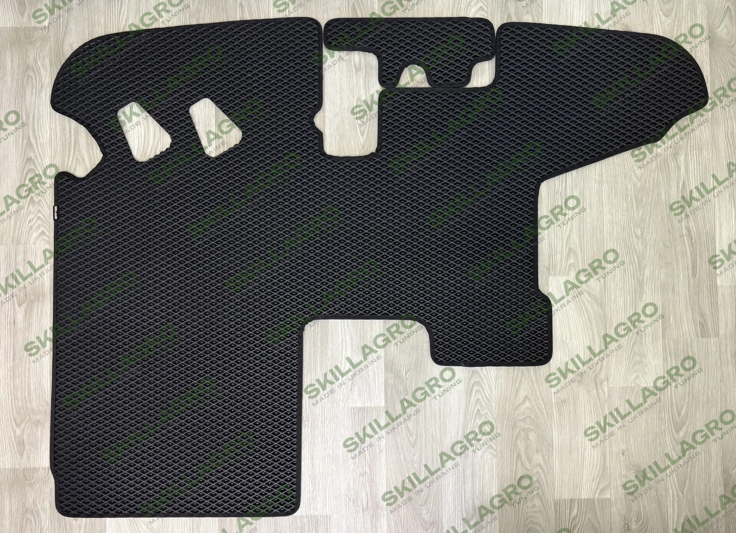 Килимок для Claas Mega 204