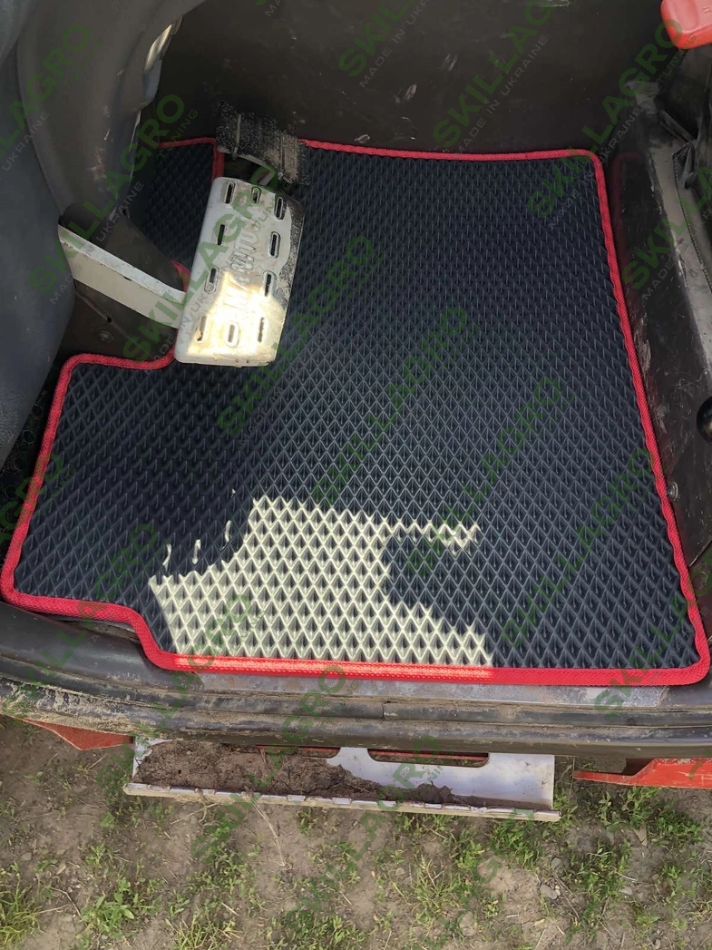 Килимок для Manitou 635