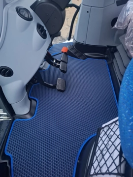 Килимок для New Holland T6050